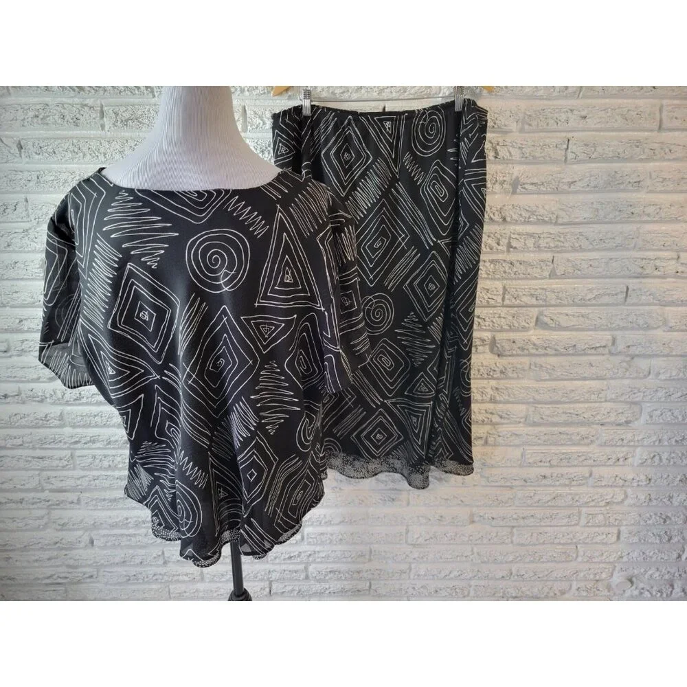 Karis Korner Black Geometric Flare Midi Skirt Plus Size 22 Office GEO122E